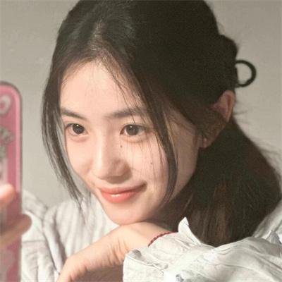 雨中的伊莲娜